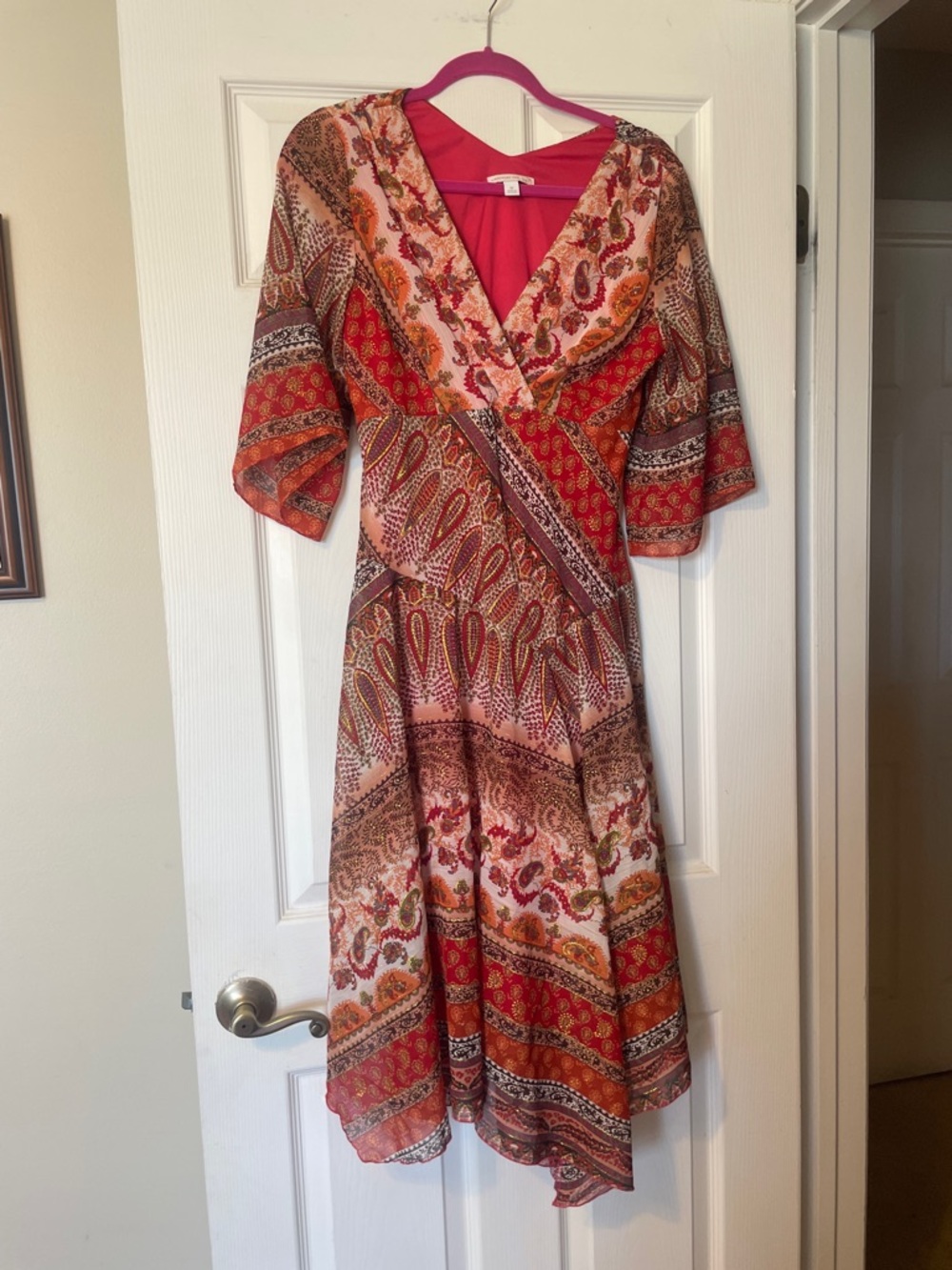 Asymmetrical Red Paisley V-Neck Midi Dress - Picture 3 of 7